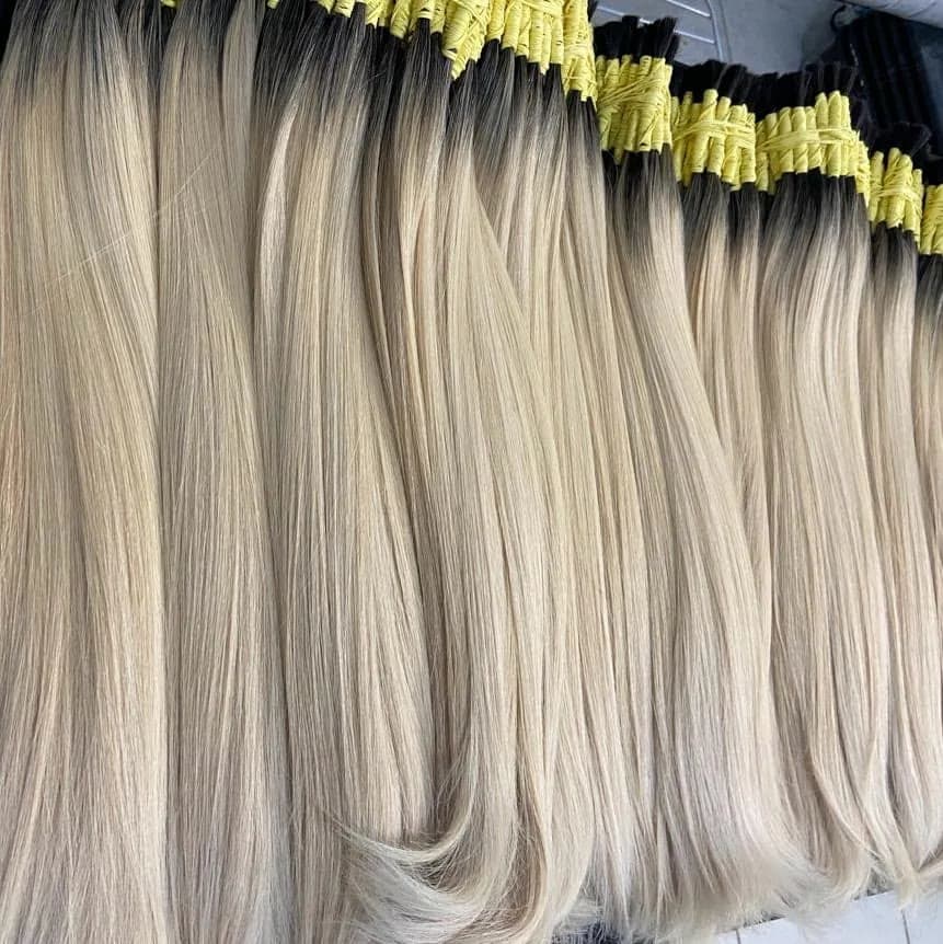 Cabelo natural vietnamita loiro com raiz esfumada